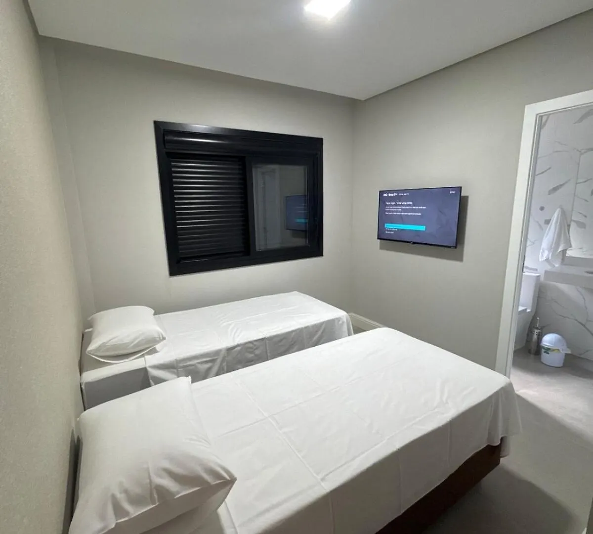 Lindo Apartamento 3 Quartos Sendo 1 Suite Porto Alegre Apartment