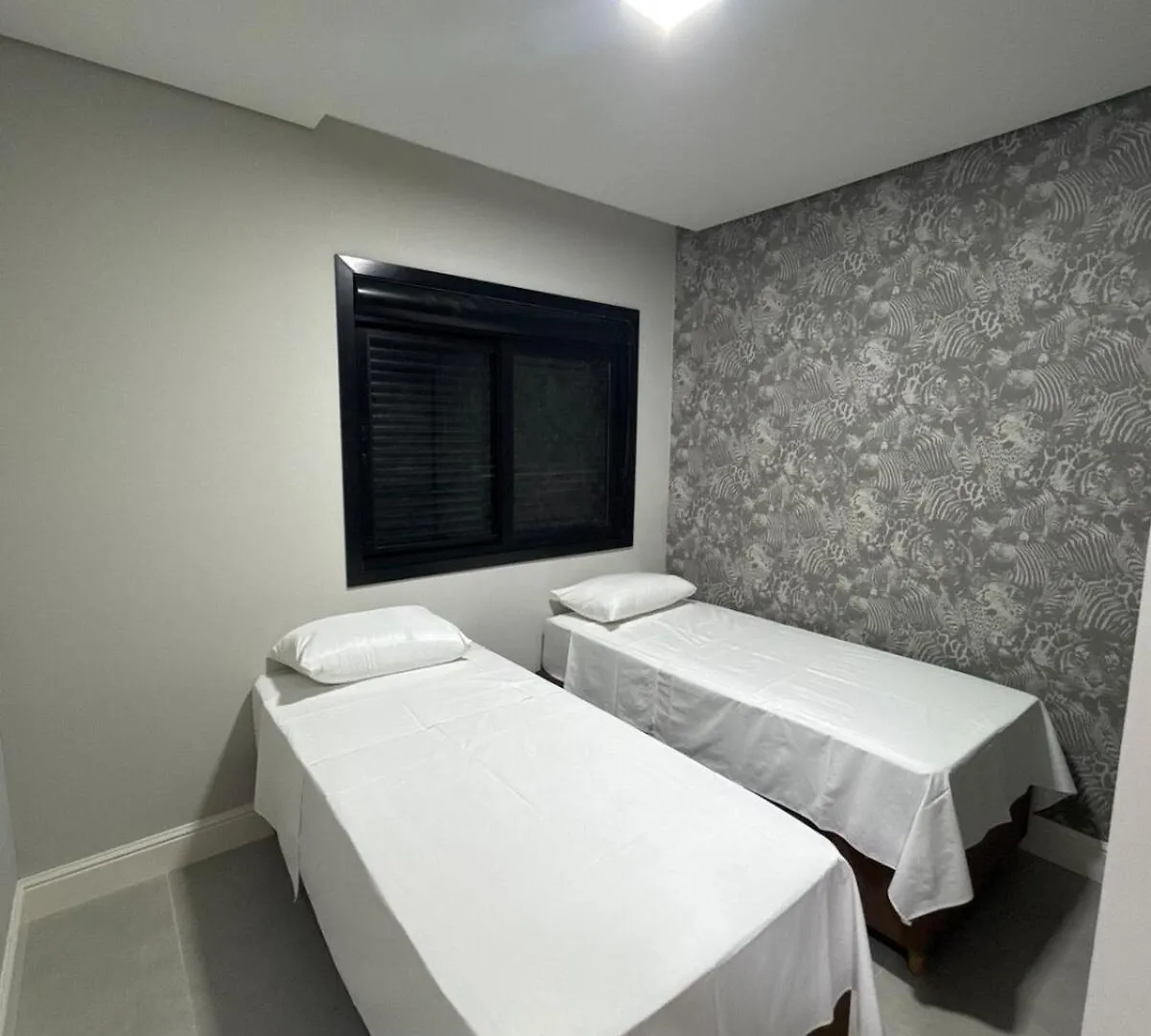 아파트 Lindo Apartamento 3 Quartos Sendo 1 Suite 포르투알레그리